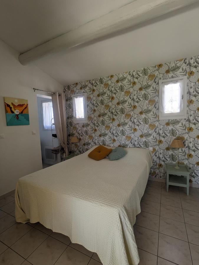 מורייס Chambre D'Hote Au Coeur Des Alpilles מראה חיצוני תמונה