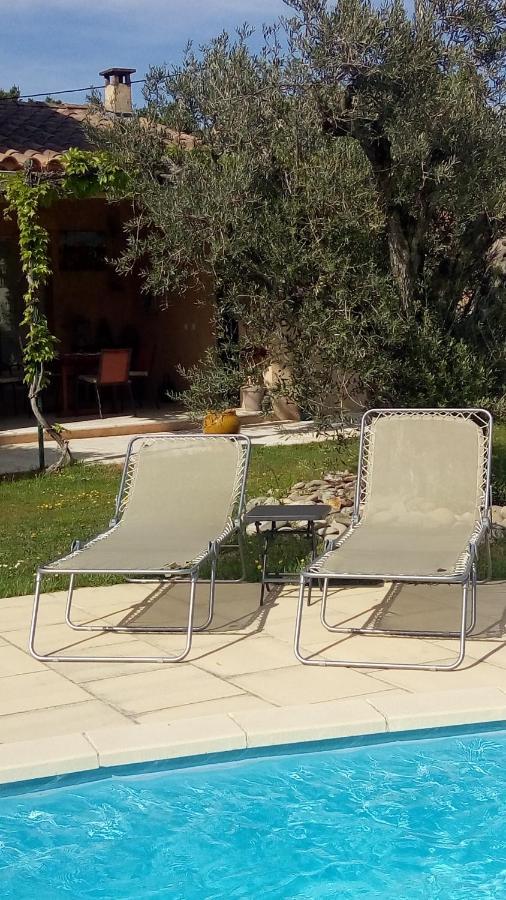 מורייס Chambre D'Hote Au Coeur Des Alpilles מראה חיצוני תמונה